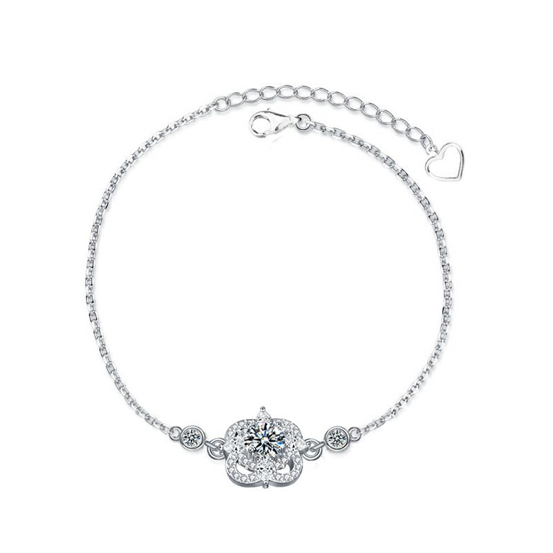 Lucky Moissanite Four-Leaf Clover Bracelet