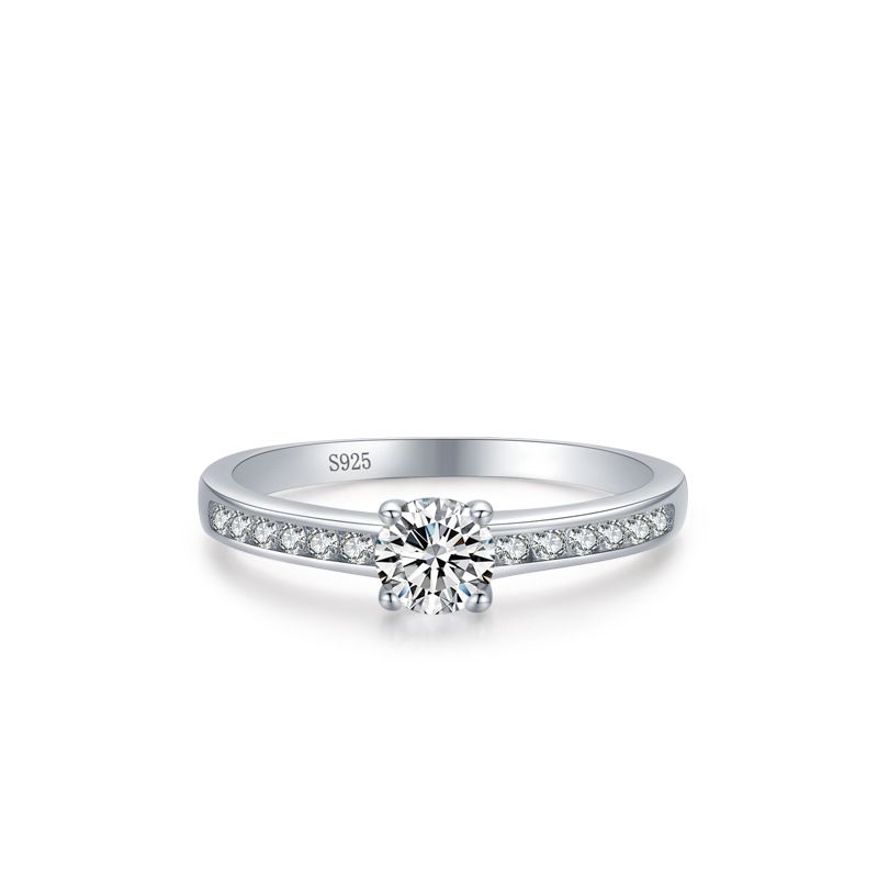 Round Crystal Four-Claw Sterling Silver Ring