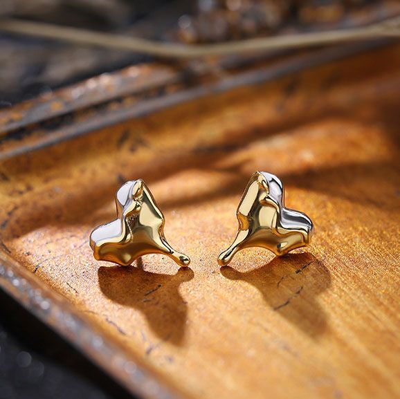 Irregular Lavas Girl Heart Sterling Silver Stud Earrings