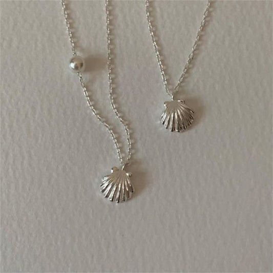 Holiday Sea Shell Round Pearl Necklace