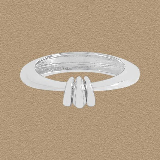 Irregular Geometry Three-Circle Sterling Silver Ring