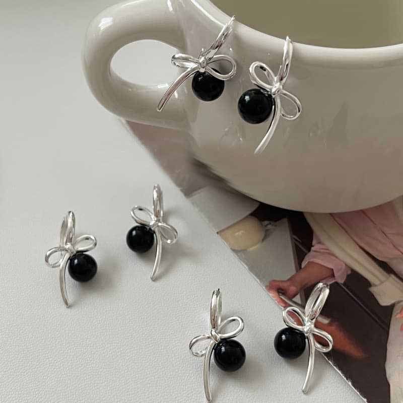 Black Agate Bow-Knot Leverback Earrings, 925 Sterling Silver