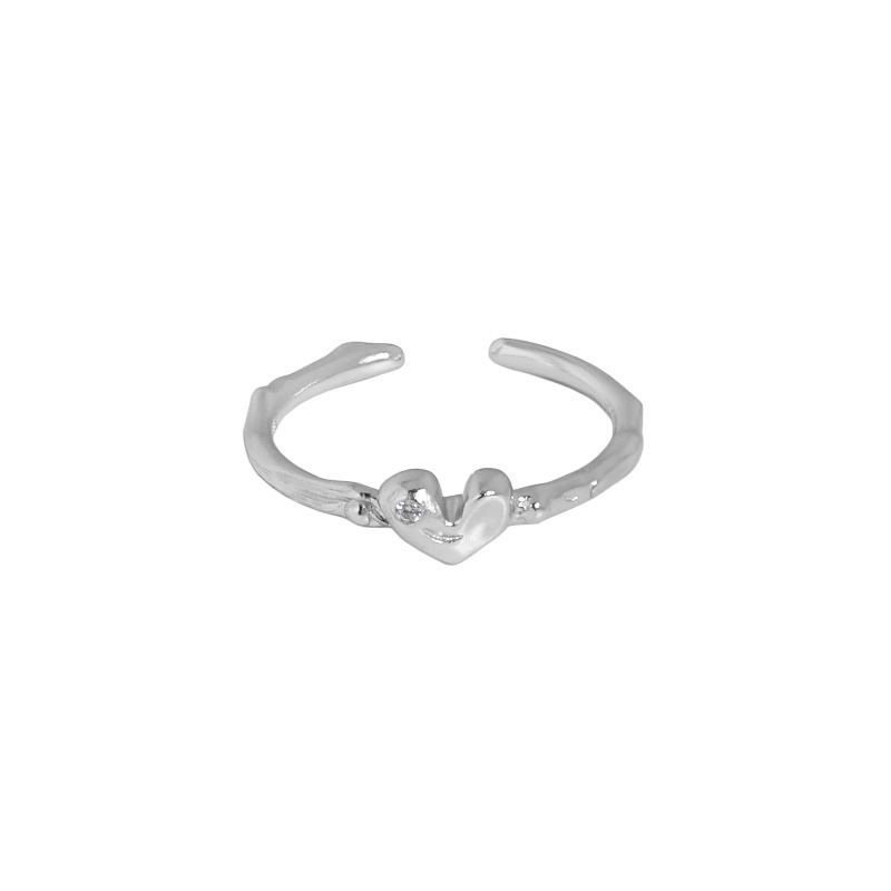 Irregular Crystal Heart Adjustable Ring