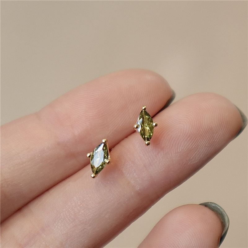 Geometry Oval Olive Green Sterling Silver Stud Earrings