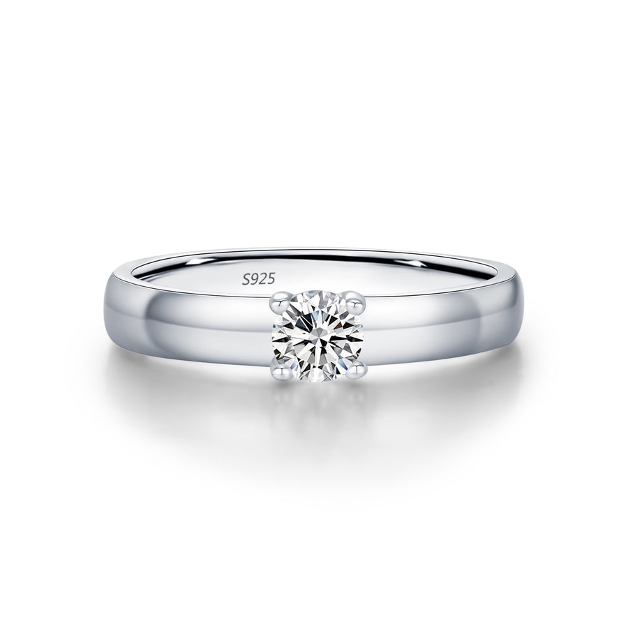 Moissanite Solitaire Ring in S925 Sterling Silver