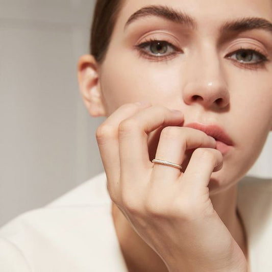 Shining CZ Circle 925 Sterling Silver Ring