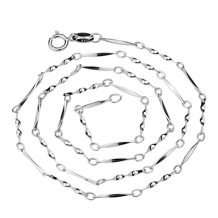 Twisted Link Bar Chain Necklace