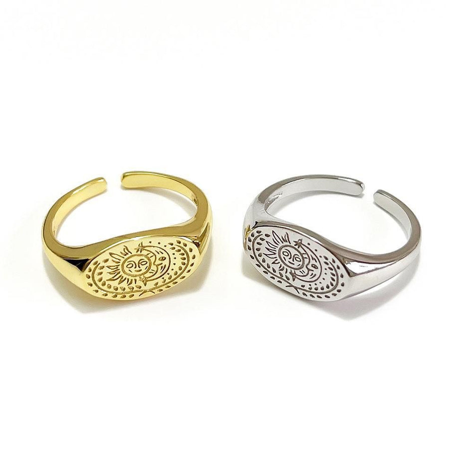 Yellow gold sterling silver signet ring on finger — Vivianne Rae