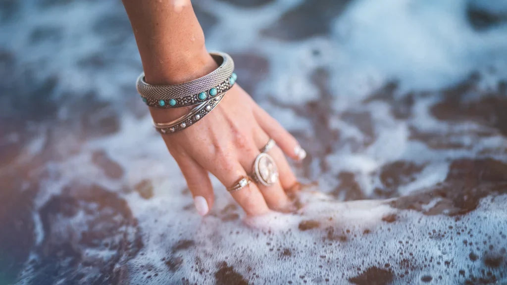 Summer Jewelry Care: Protecting Your Fine Pieces from Saltwater, Sunscreen, and Sweat