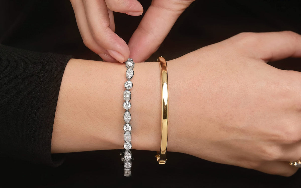Bangle vs. Cuff Bracelets: How They Differ in Fit, Comfort, and Style