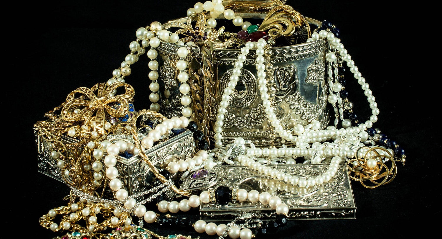 Mixing Metals in a Necklace Layer