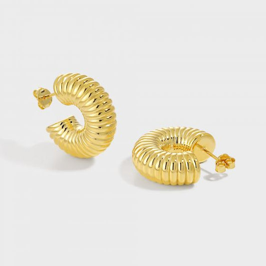 C Letter Spring Stud Earrings in 925 Sterling Silver