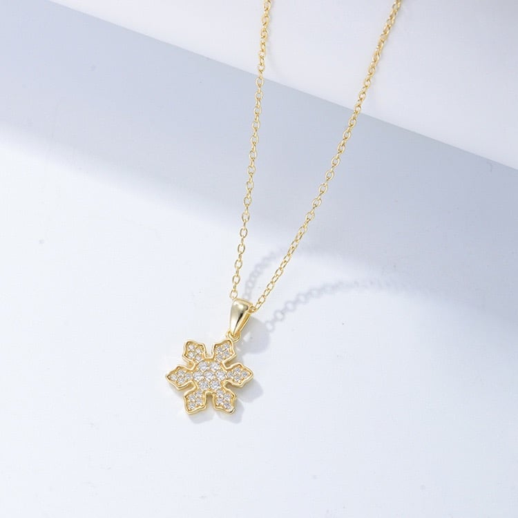 Cubic Zirconia Snowflake Pendant Necklace