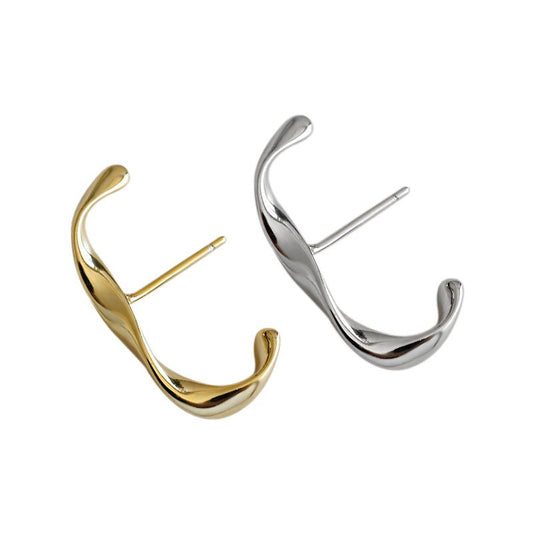 Mobius Twisted C Sterling Silver Stud Earrings
