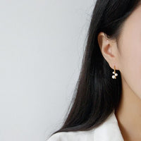Shell Pearl Chandelier Stud Earrings
