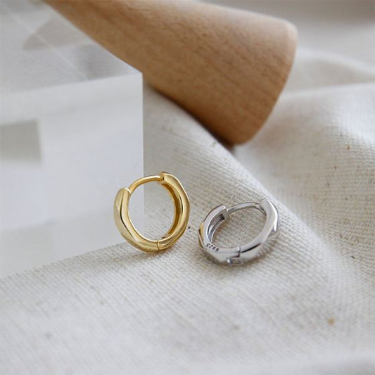 Super Mini Circle 925 Sterling Silver Huggie (Single)