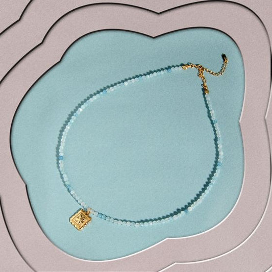 Flower Square Tag Natural Aquamarine Necklace