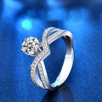Six-Claw Round Moissanite Crown Cross Adjustable Ring