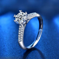 Six-Claw Round Moissanite Ring in 925 Sterling Silver