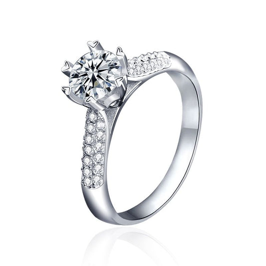 Six-Claw Round Moissanite Ring in 925 Sterling Silver