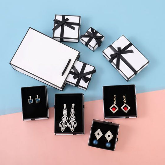 Black and White Checkered Bow Jewelry Box