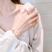 Peach Heart Open Bracelet in 18K Rose Gold