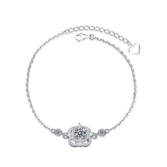 Lucky Moissanite Four-Leaf Clover Bracelet