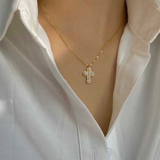 Shell Pearl Cross Necklace in 925 Sterling Silver