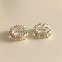 Sweet Daisy 925 Sterling Silver Hoop Earrings