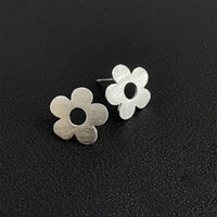 Vintage Hollow Peach Blossom 925 Sterling Silver Stud Earrings