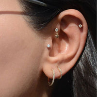 Four Claw Round Crystal Screw Flat Ear Earring (Single)