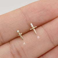 Modern Crystal Dagger Stud Earring (Single)
