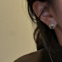 Daisy Flower 925 Sterling Silver Stud Earrings