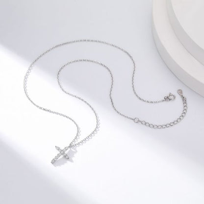 Cubic Zirconia Cross Pendant Necklace in 925 Sterling Silver