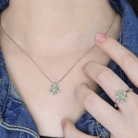 Irregular Border Green Crystal 925 Sterling Silver Adjustable Ring