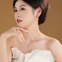 Honey Moon Shining Crystal Heart 925 Sterling Silver Set