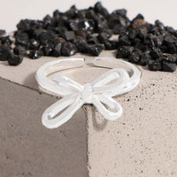 Hollow Bow-Knot Adjustable Ring in 925 Sterling Silver