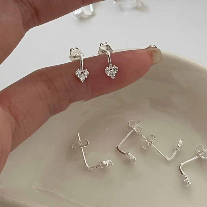 Honey Moon Mini Crystal Hearts Stud Earrings
