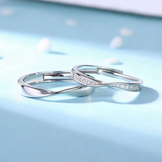 Moissanite Mobius Couple Rings in S925 Sterling Silver