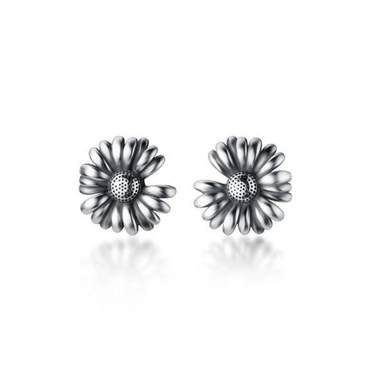 Vintage Daisy Sterling Silver Stud Earrings
