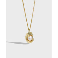 Sterling Silver Natural Freshwater Pearl Necklace