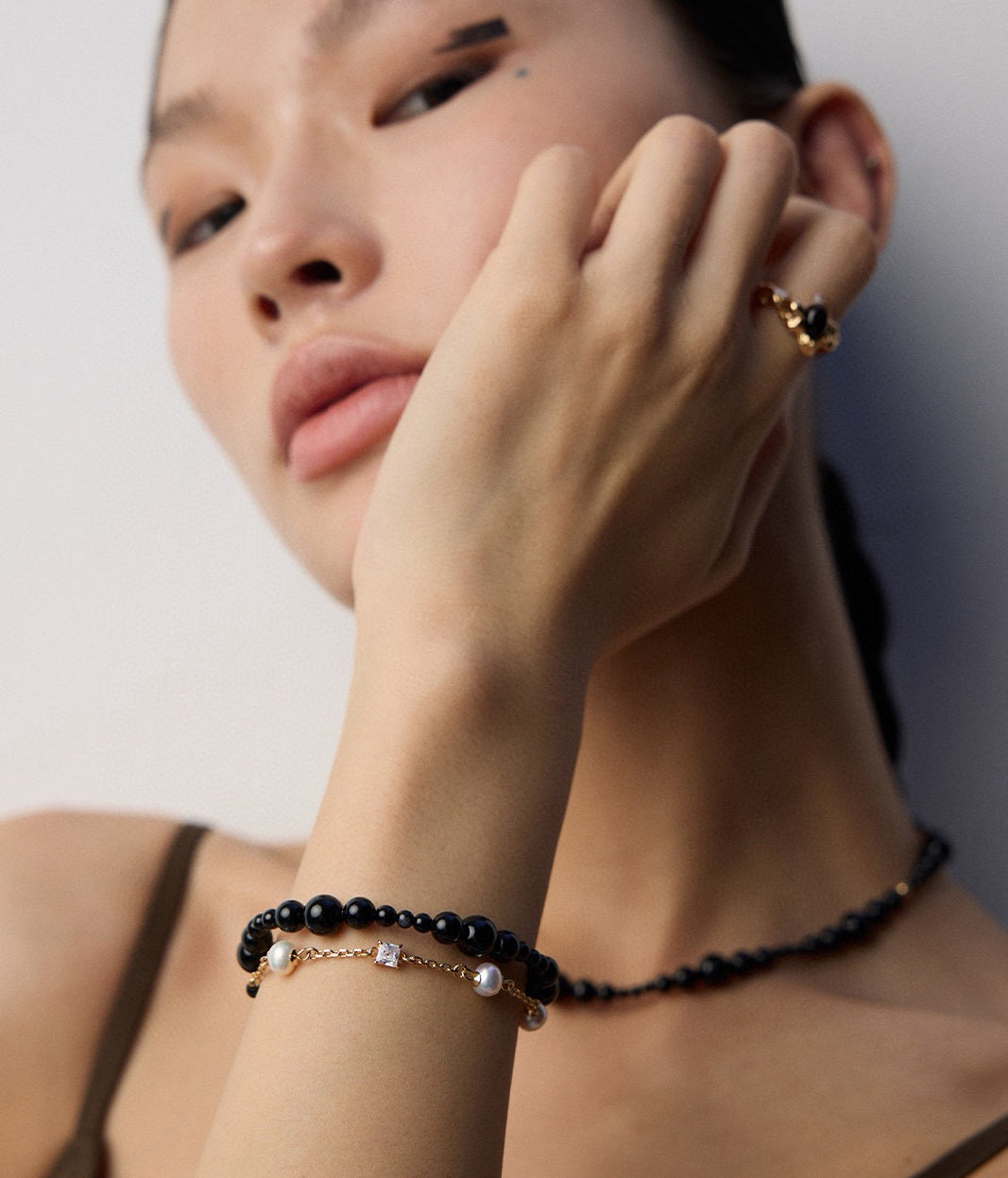 18K Gold Plated Sterling Silver Minimalist Bracelet with Pearls and Onyx
