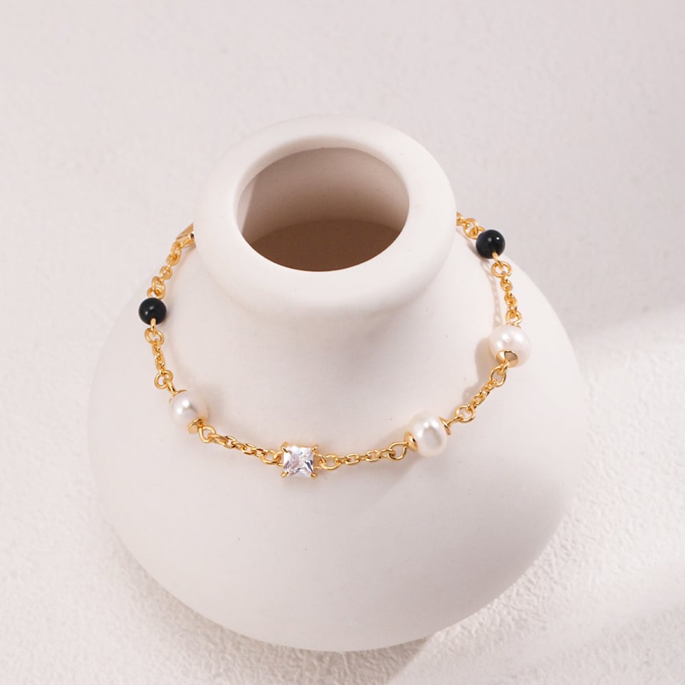 18K Gold Plated Sterling Silver Minimalist Bracelet with Pearls and Onyx