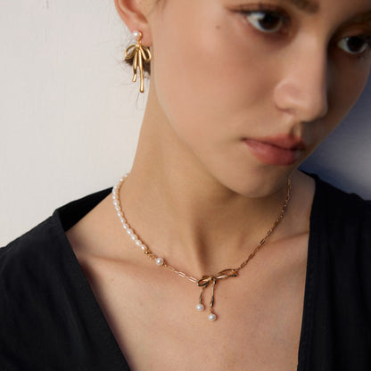 Natural Pearl Bow Pendant Necklace