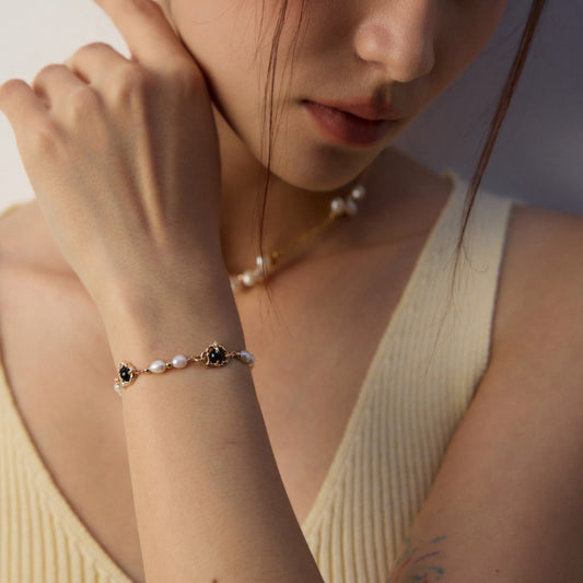 Gold Plated Pearl & Onyx Bracelet