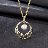 Wave Necklace with Natural Pearl and Cubic Zirconia in 925 Sterling Silver