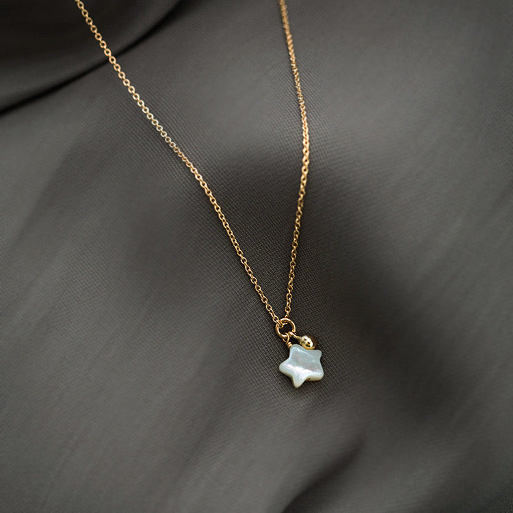 Sterling Silver Shell Star Pendant Necklace