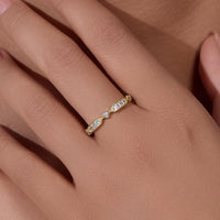Sterling Silver Minimalist Geometric Cubic Zirconia Ring
