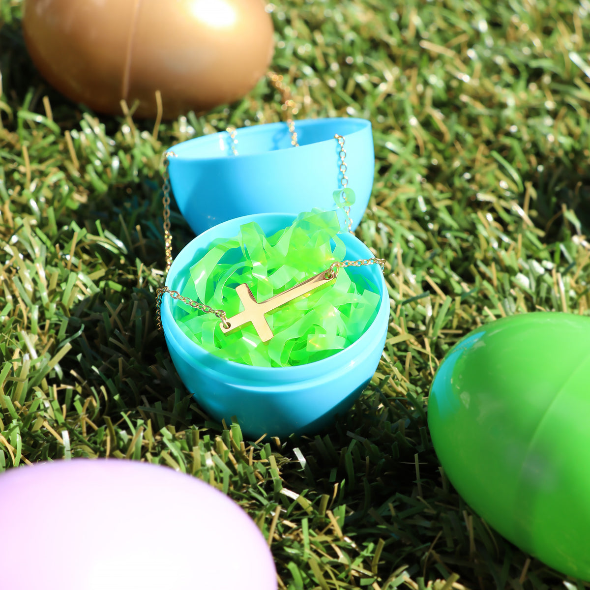 18K Gold PVD Horizontal Cross Necklace