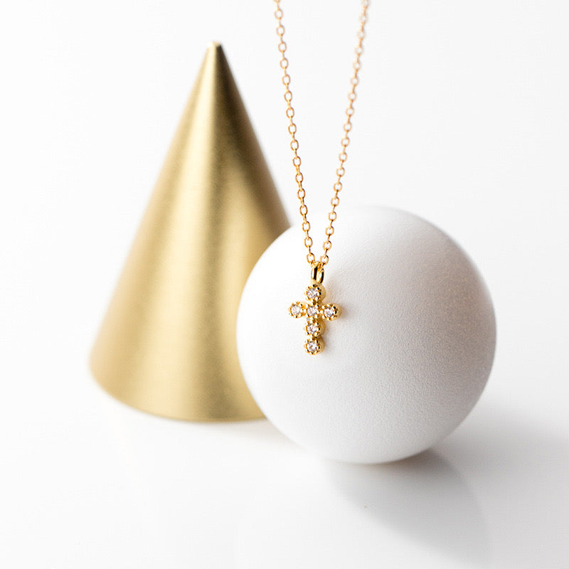 Sterling Silver Cubic Zirconia Cross Pendant Necklace